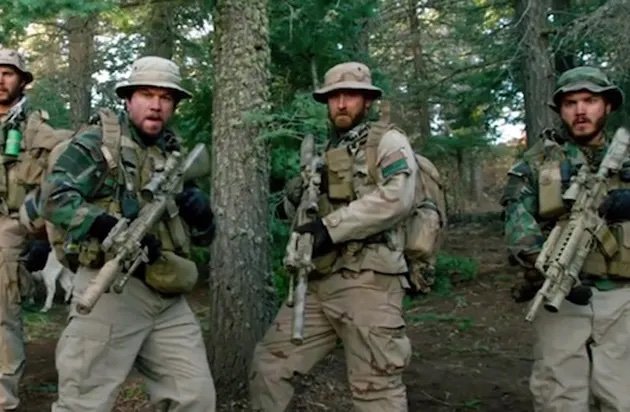 Marcus Luttrell - Son combat pour l'honneur et le courage dans les opérations militaires